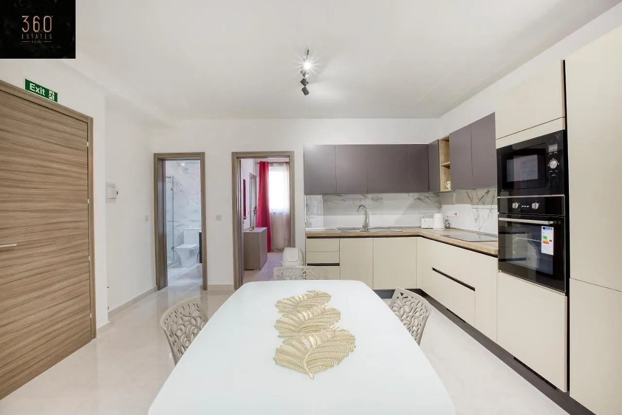 Spacious, Brand New 2Br, Just Off The Promenade By 360 Estates 그지라 아파트